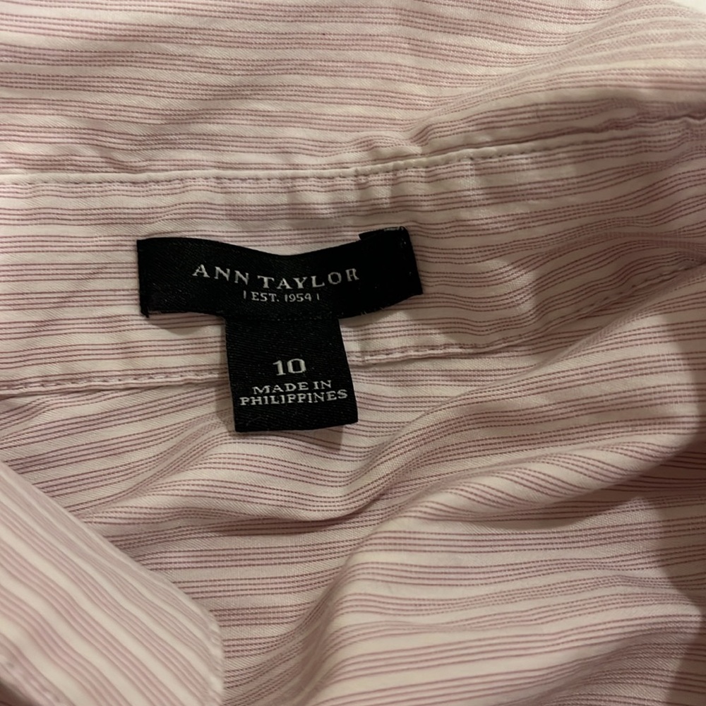 Ann Taylor button down - Picture 2 of 2